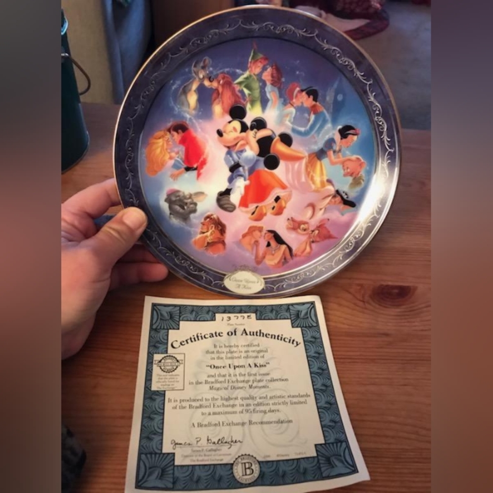 Disney's Magical Disney moments(Once Upon a Kiss) collectible plate collection